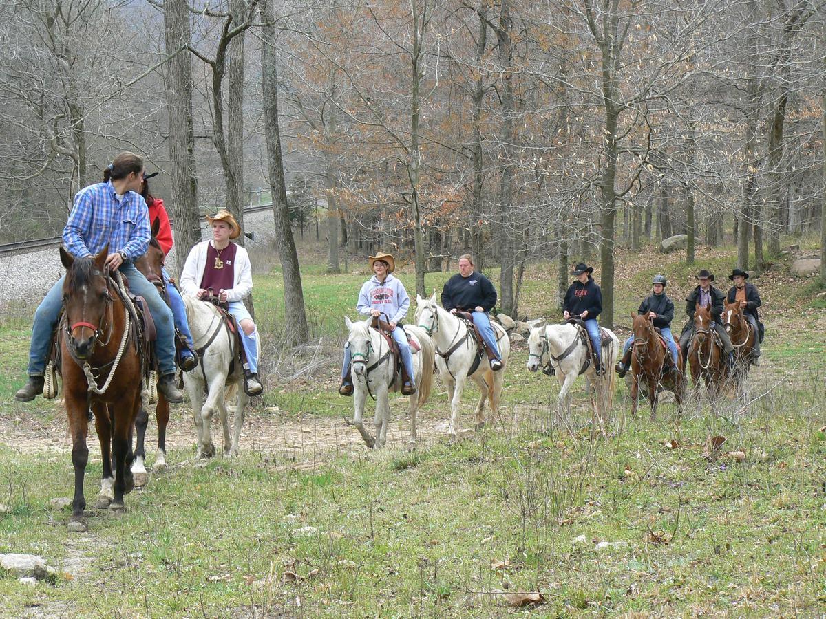 French Broad Outpost Ranch Hotel Del Rio Eksteriør billede